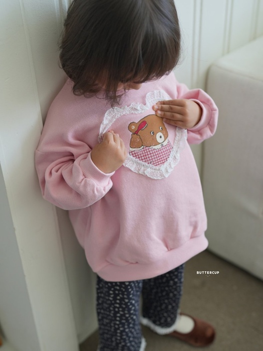 Kkukku Bear Heart Sweatshirt Kkukku Bear Heart Sweatshirt