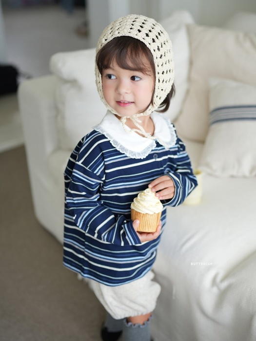 Flat Lace Pin Tee