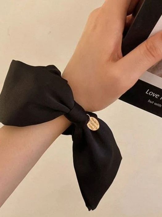 Coin Big Ribbon Scrunchie (Set of 3) Coin Big Ribbon Scrunchie (Set of 3)