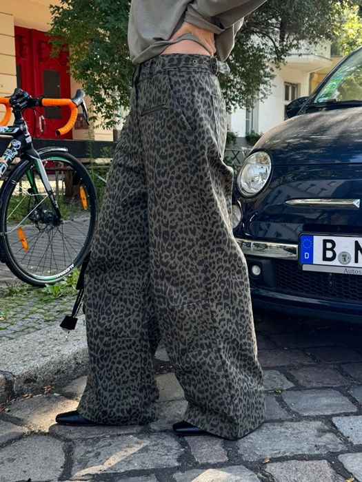 Leopard Zipper Pants Leopard Zipper Pants