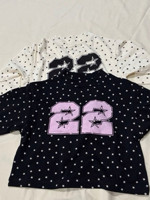 22 Star Tee