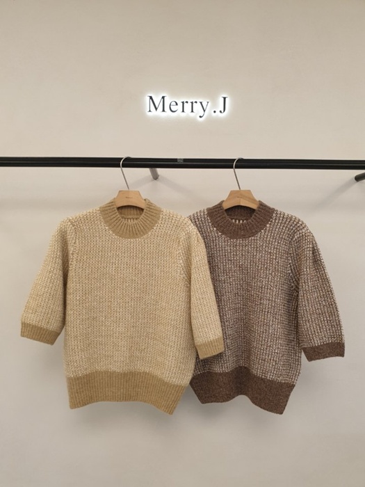 Milky Half Turtleneck Knit Top Milky Half Turtleneck Knit Top