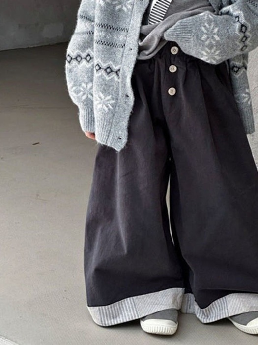 Button Pants Button Pants