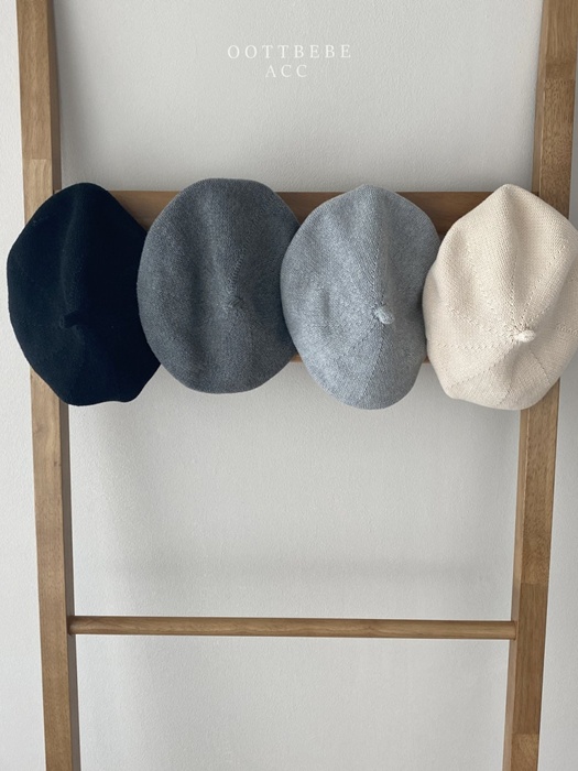 Toned Beret