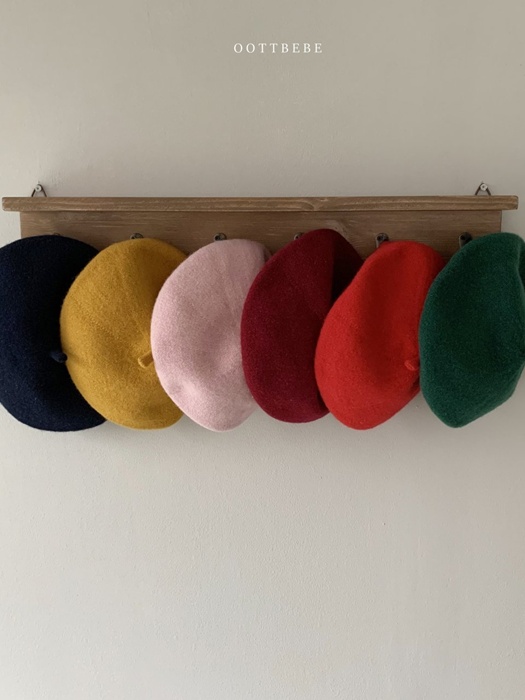 Warm Beret (Color)