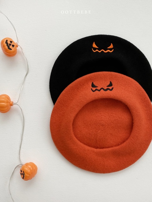 Halloween Wool Beret Halloween Wool Beret