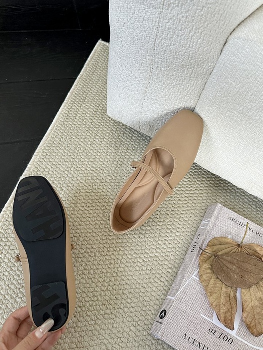 Low Heel Mary Jane Cushioned Flats