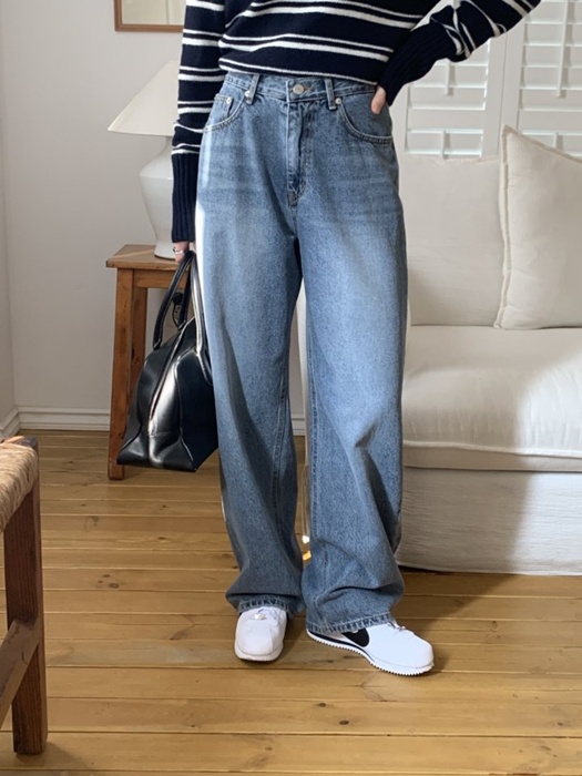 Grayish Wide Straight Denim Pants Grayish Wide Straight Denim Pants