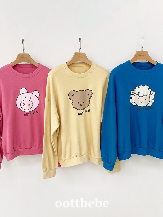 Friends Sweatshirt (Adult)