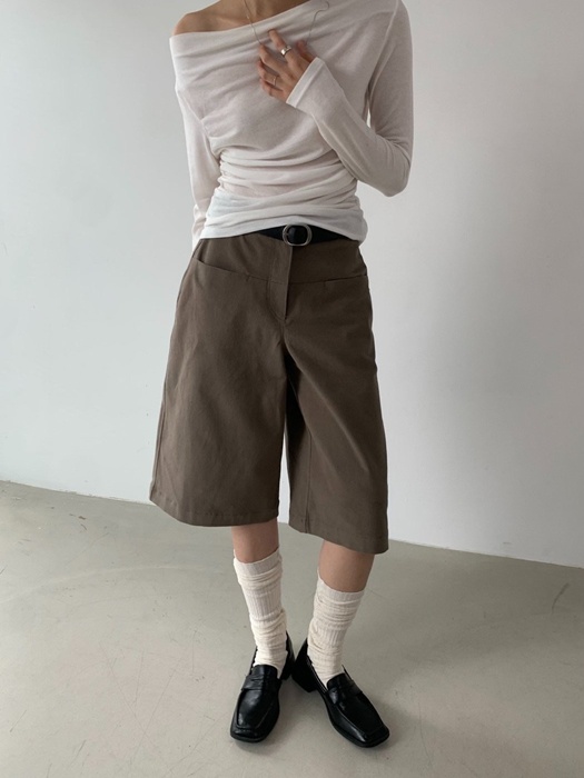 Peach Half Pants Peach Half Pants