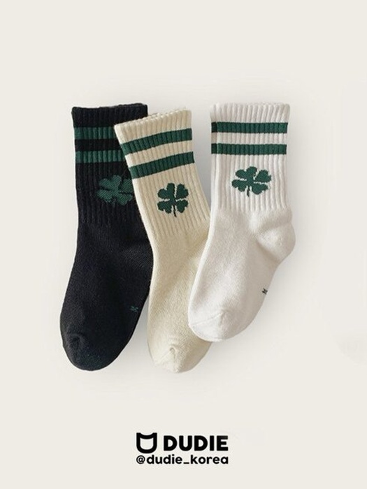 Four-Leaf Clover Set (set of 3) Four-Leaf Clover Set (set of 3)