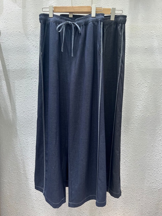 High Waist Side Line Span Jeans High Waist Side Line Span Jeans