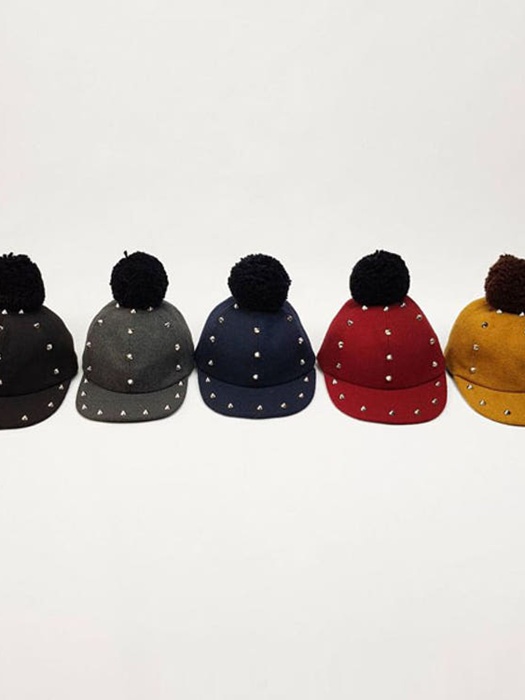 Wool Pom Stud Snapback