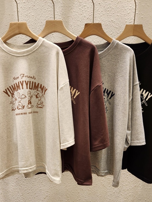 Yummy Yummy Tee