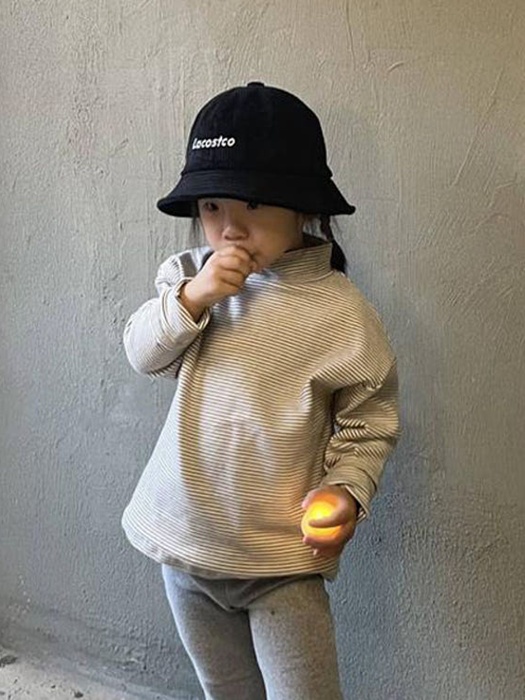 La Corduroy Bucket Hat
