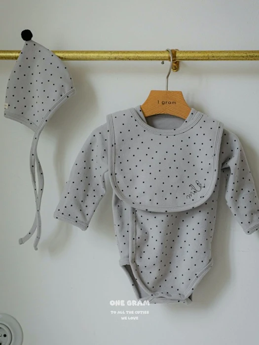 Milk Bib