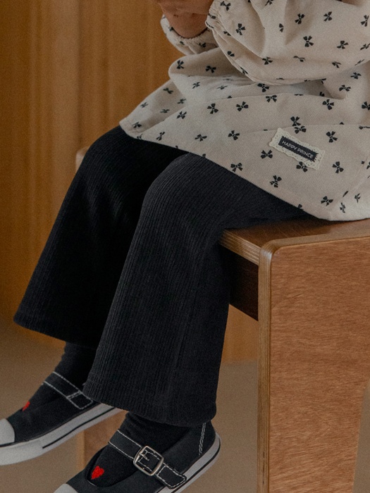Peanut Bootcut Pants