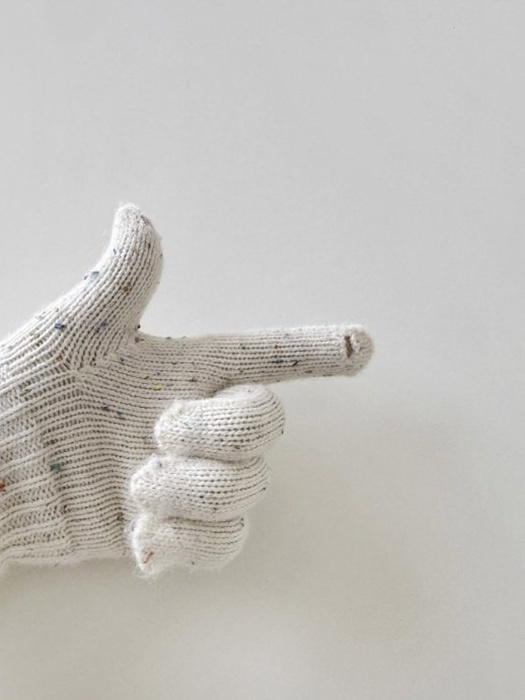 IU Finger Gloves