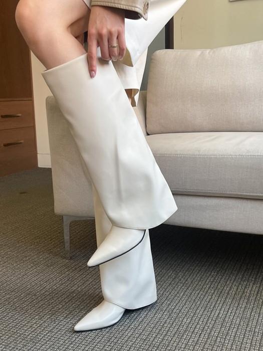 Half Long Stiletto Boots