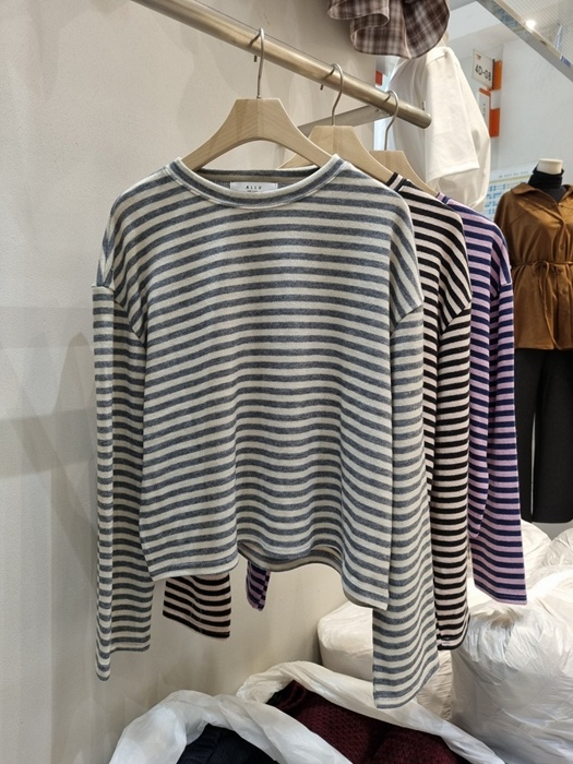 Brush Striped Tee