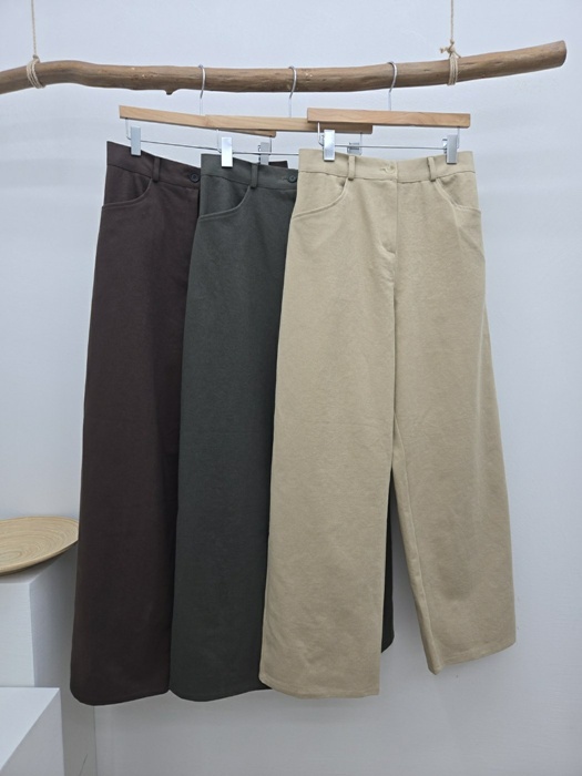Curve Pants