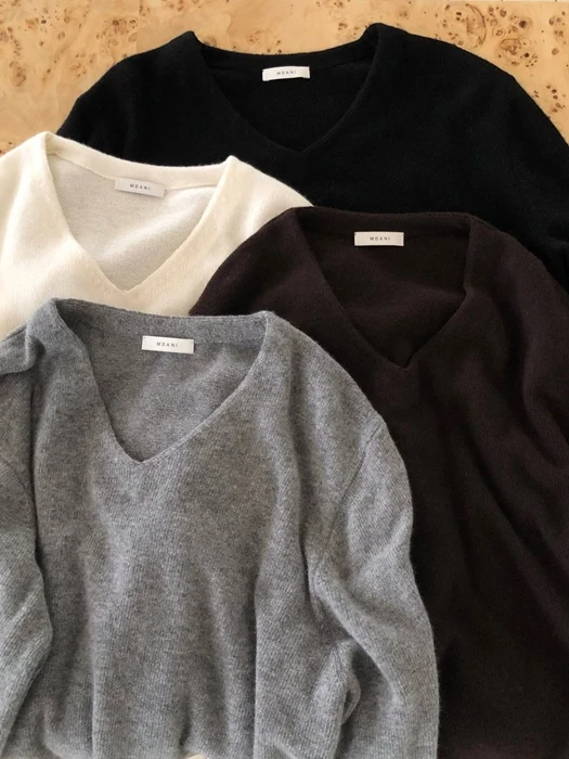 Wool Cashmere V-neck Robe Knit Wool Cashmere V-neck Robe Knit