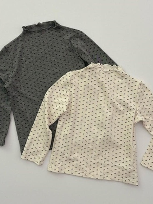 Fleur Half Turtleneck Tee Fleur Half Turtleneck Tee
