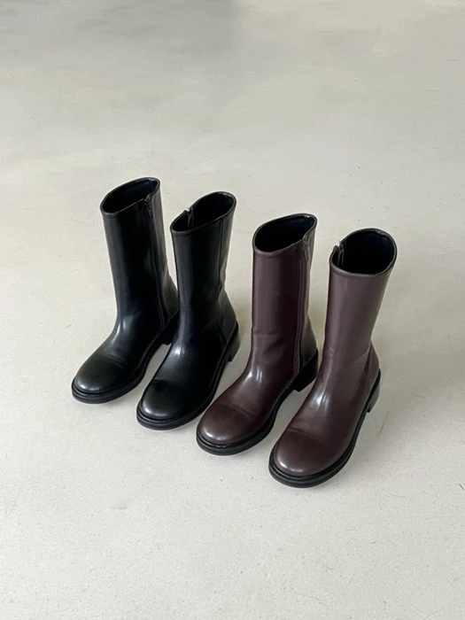 Round Mid Half Boots