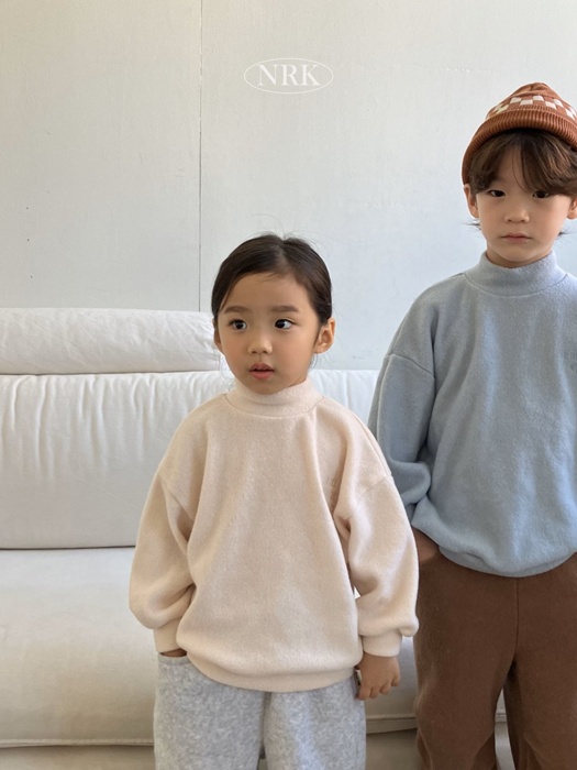 Brushed Turtleneck Sweatshirt
