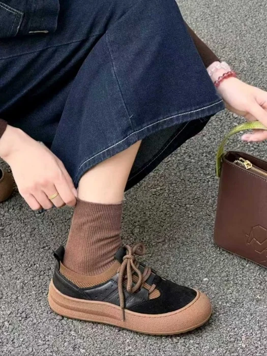 Cute Round Sneakers