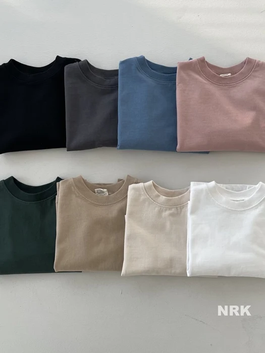 Basic Side-slit Tee