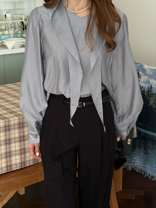 Yuri Scarf Blouse Yuri Scarf Blouse