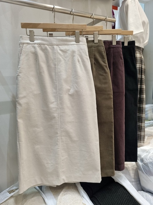 Corduroy Span Skirt Corduroy Span Skirt