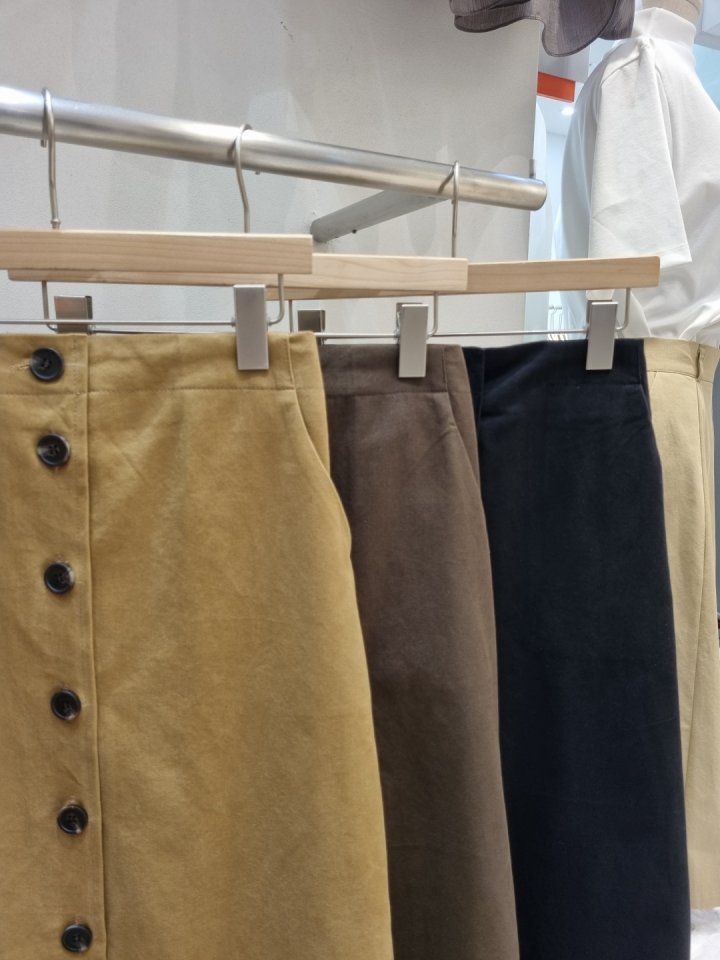 Allu - Korean Women Fashion - #momslook - Button Skirt - 6