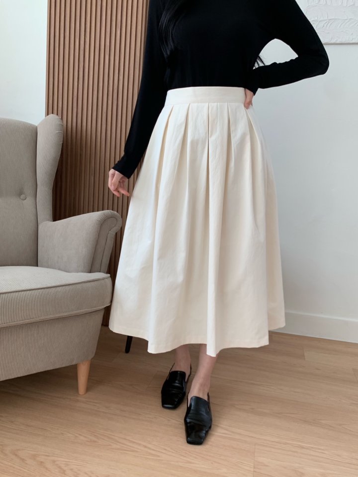 Allu - Korean Women Fashion - #momslook - Urban Off Skirt - 3