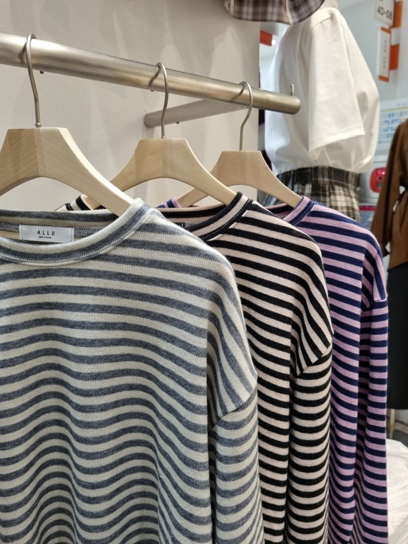 Allu - Korean Women Fashion - #momslook - Brush Striped Tee - 2