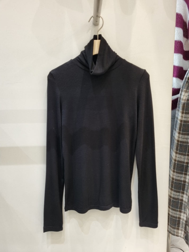 Allu - Korean Women Fashion - #vintageinspired - Wool Turtleneck Tee - 3