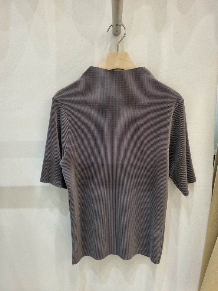 Allu - Korean Women Fashion - #momslook - Pleated Half Sleeve Tee - 4