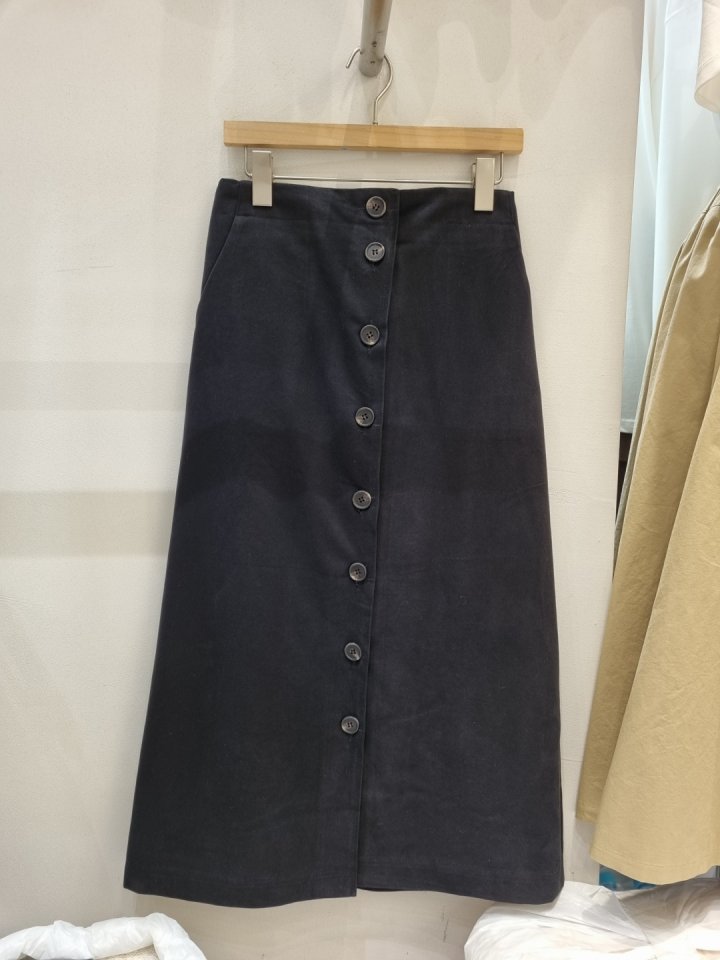 Allu - Korean Women Fashion - #womensfashion - Button Skirt - 3