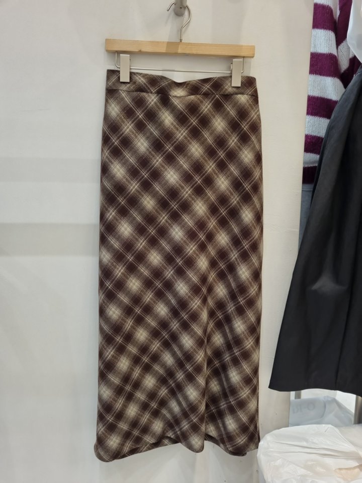 Allu - Korean Women Fashion - #womensfashion - Check Bias Skirt - 5