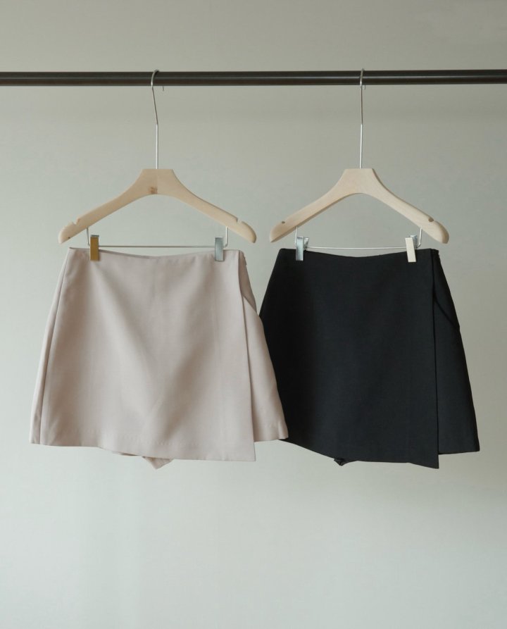 Amygrace - Korean Women Fashion - #momslook - Jenny Wrap Skirt Shorts