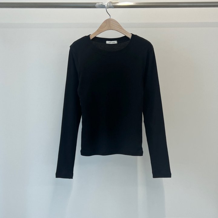 Another Avenue - Korean Women Fashion - #momslook - Pug Round Tee - 5