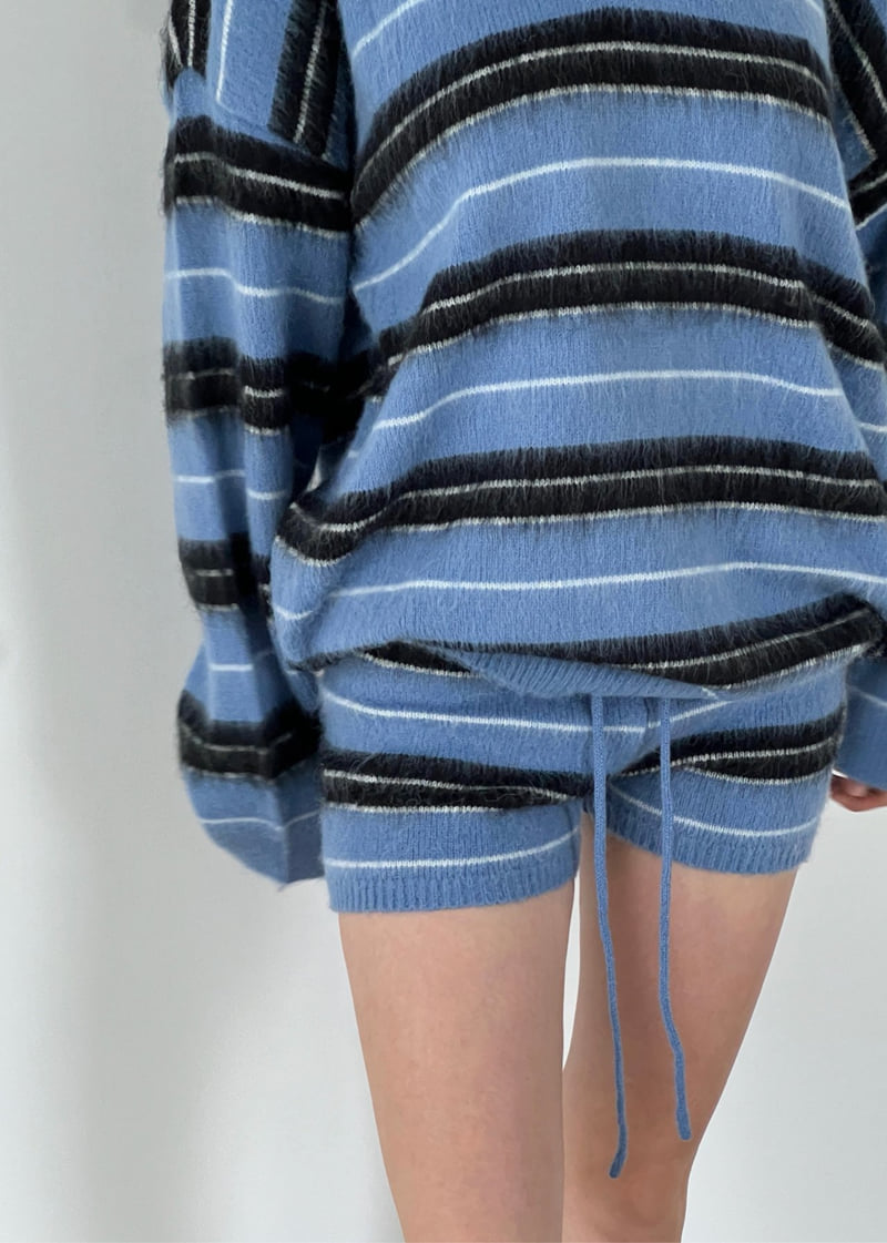 Another Avenue - Korean Women Fashion - #momslook - Mono Stripe Knit Shorts - 5