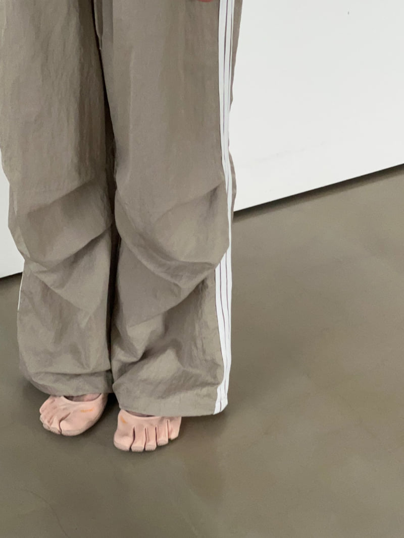 Another Avenue - Korean Women Fashion - #momslook - Three-Line Hard Pants - 12