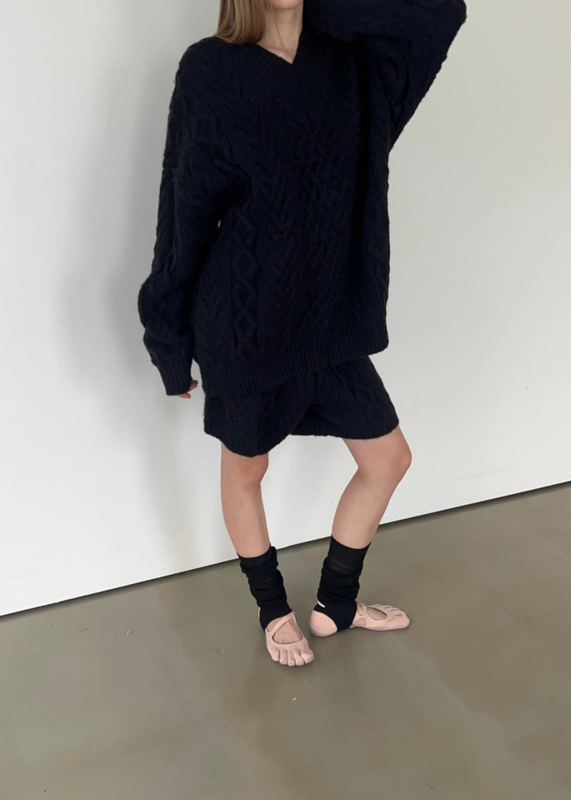 Another Avenue - Korean Women Fashion - #momslook - Wool Cable Knit Shorts - 8