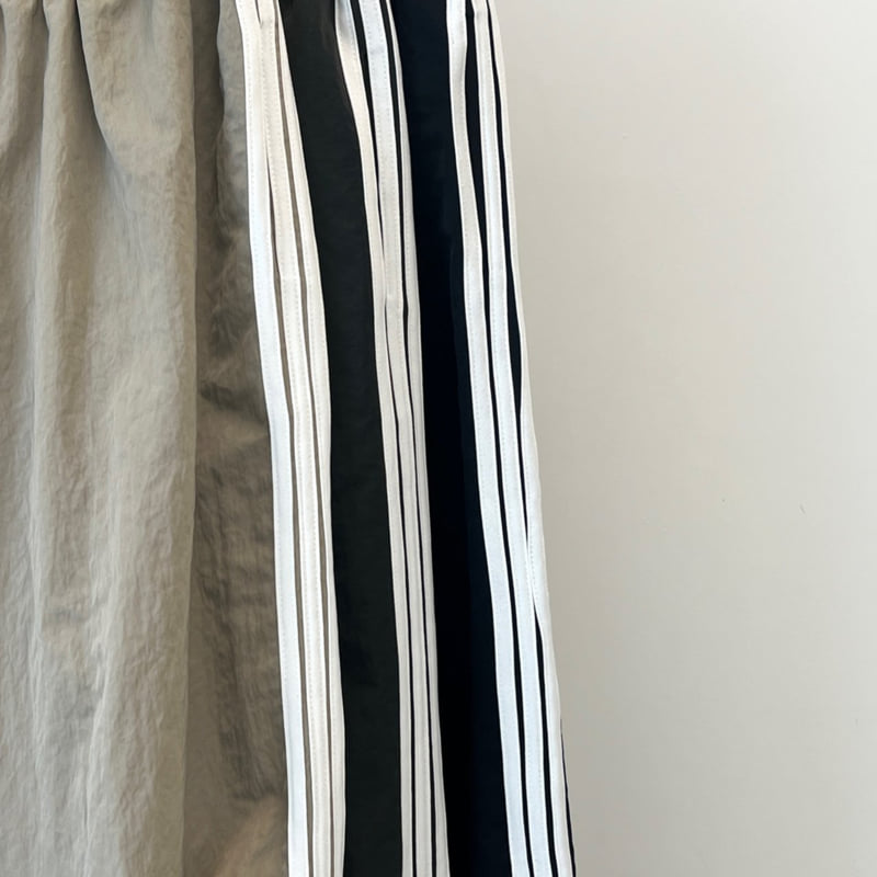 Another Avenue - Korean Women Fashion - #thatsdarling - Three-Line Hard Pants - 2
