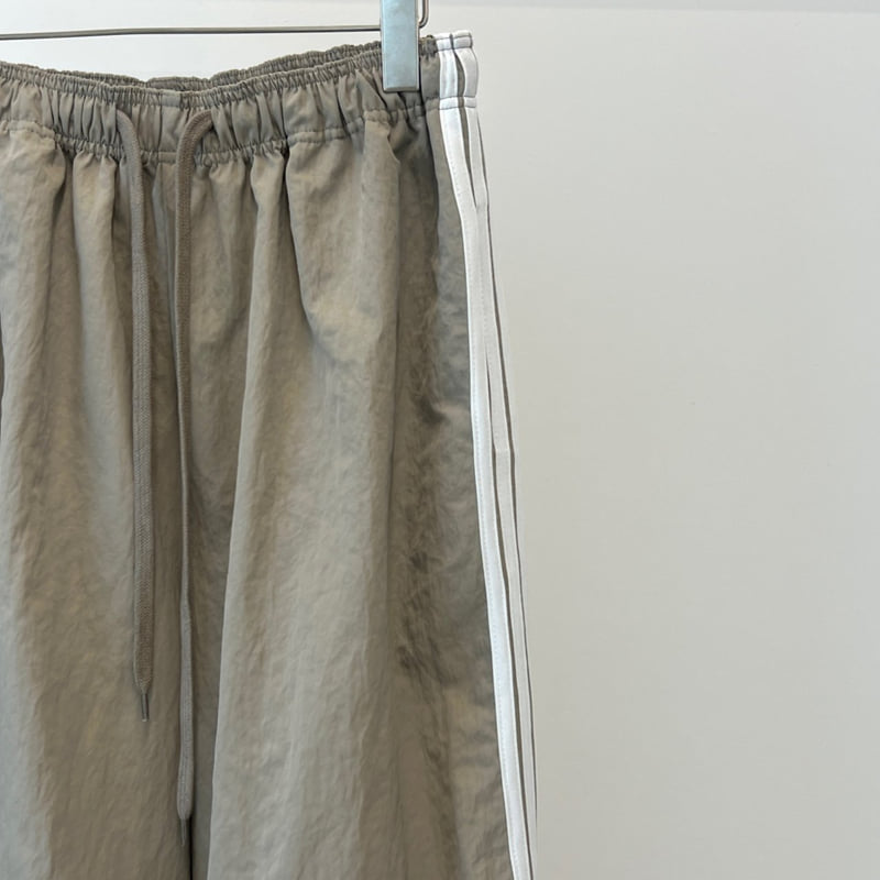 Another Avenue - Korean Women Fashion - #thelittlethings - Three-Line Hard Pants - 3