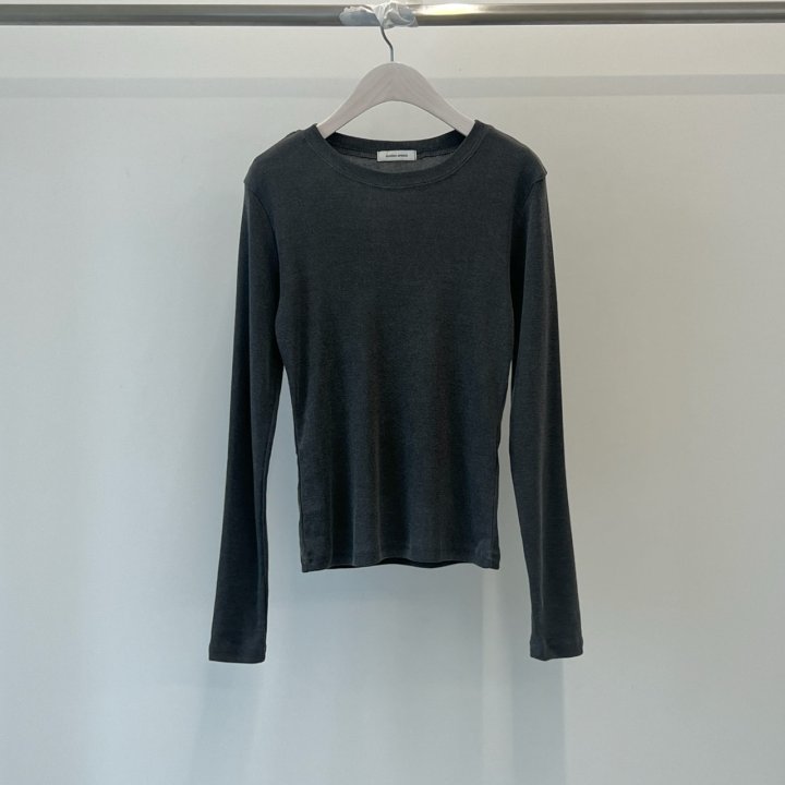 Another Avenue - Korean Women Fashion - #momslook - Pug Round Tee - 4