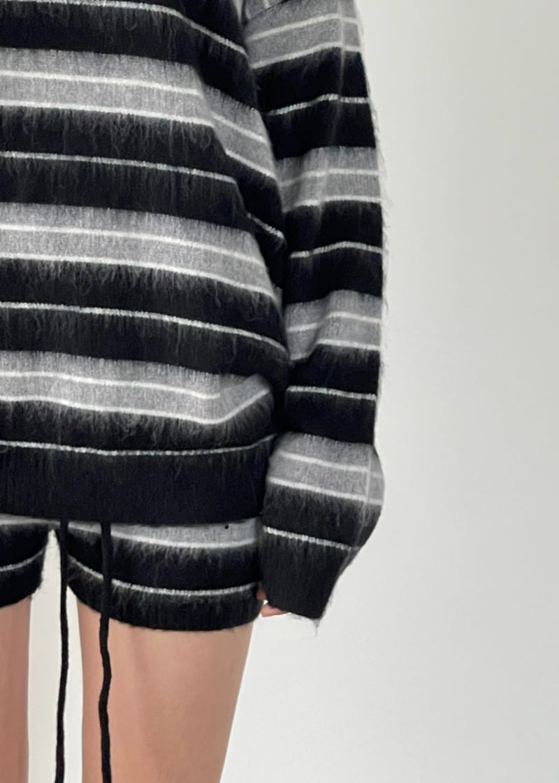 Another Avenue - Korean Women Fashion - #womensfashion - Mono Stripe Knit Shorts - 8