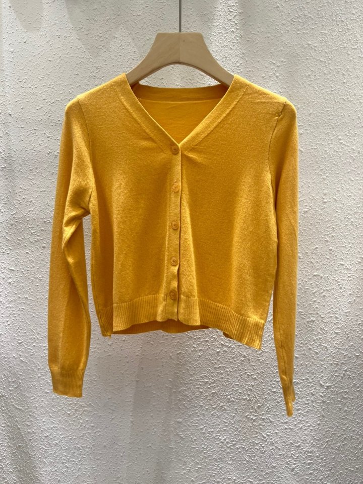Another Plan - Korean Women Fashion - #momslook - Cropped V-neck Knit Cardigan - 7